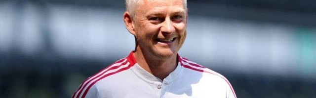 开云体育下载-曼联与索尔斯克亚续约至2024年 另附1年续约选项