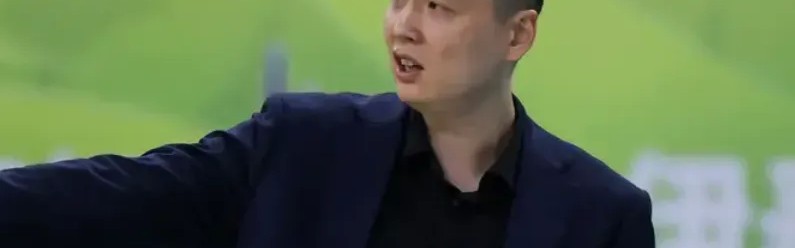 卢伟：偰李永炜场上的组织让今天我们能尝试使用双塔阵容