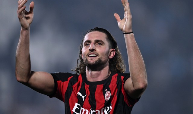 kaiyun-低价高薪大核心！拉比奥特700万加盟920万年薪 13轮造7球米兰不败