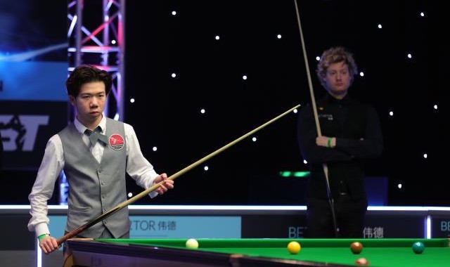 直布罗陀赛罗伯逊遭爆冷 中国军团四人全胜晋级